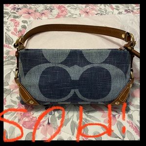 Coach Carly shoulder bag